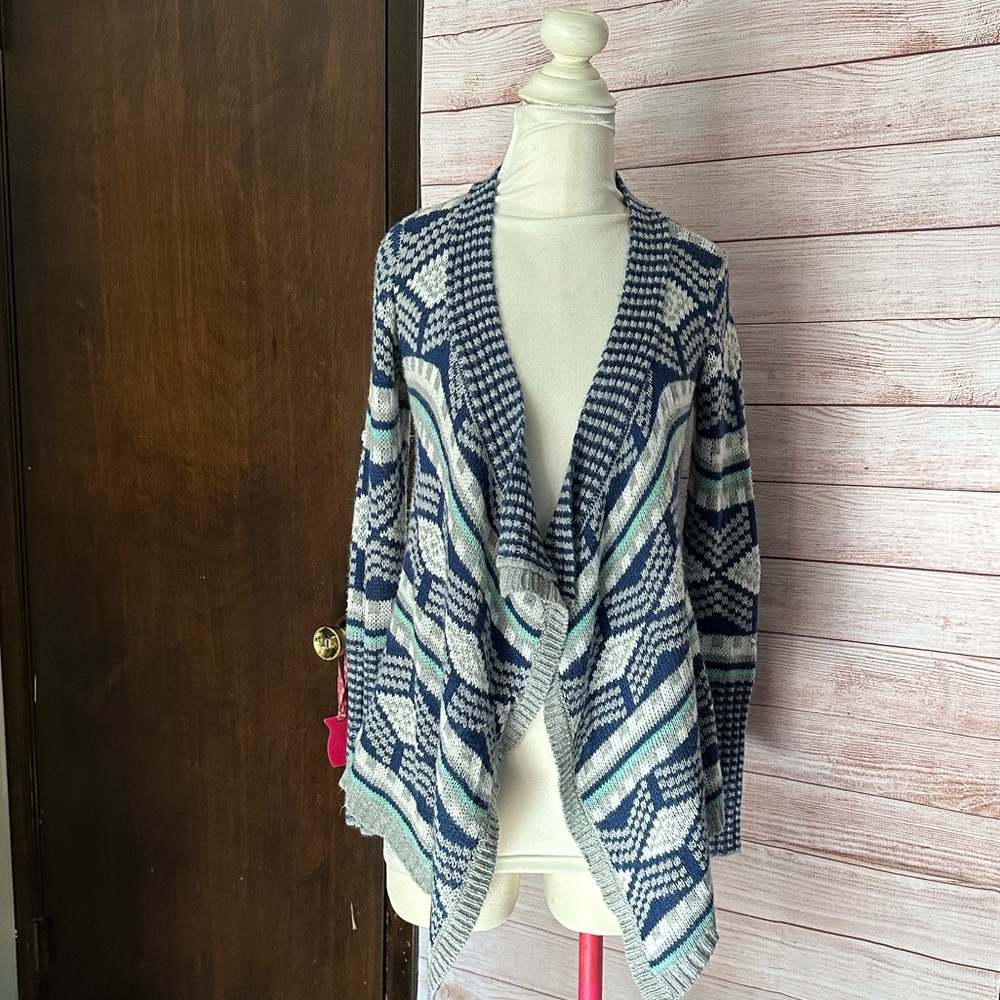 Derek heart sweater/cardigan